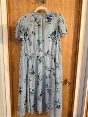 Women’s Light Blue Floral Smocked Neck Dress